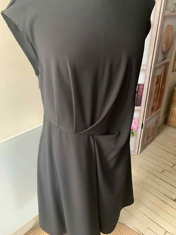 Robe H&M noire drapée taille L