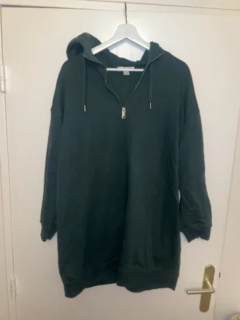 Robe sweat verte Primark M