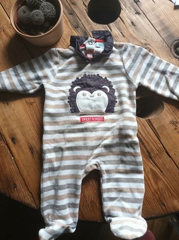 Pyjama chic avec col