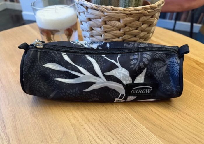 Trousse d'école Oxbow noire et blanche