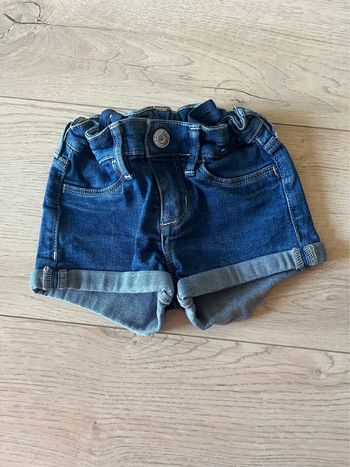 👖 Short en jean bleu - fille 24 mois
