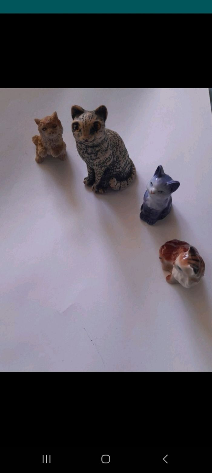 Lot de 4 bibelots chats