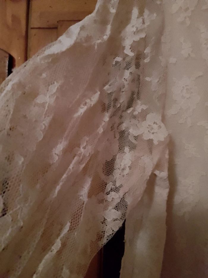 Chemise en dentelle ivoire - photo numéro 3