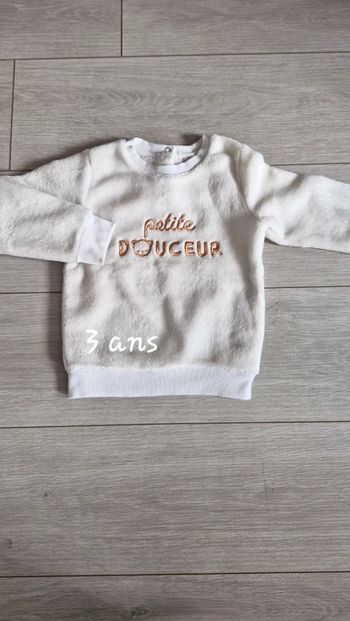 Pull 3 ans
