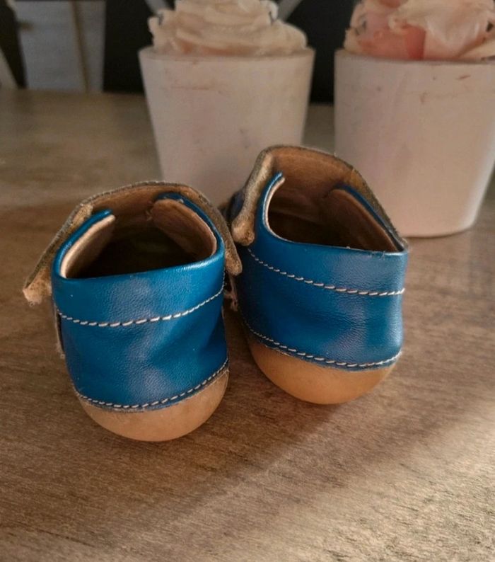 Chaussures bébé en cuir taille 19 - photo numéro 5