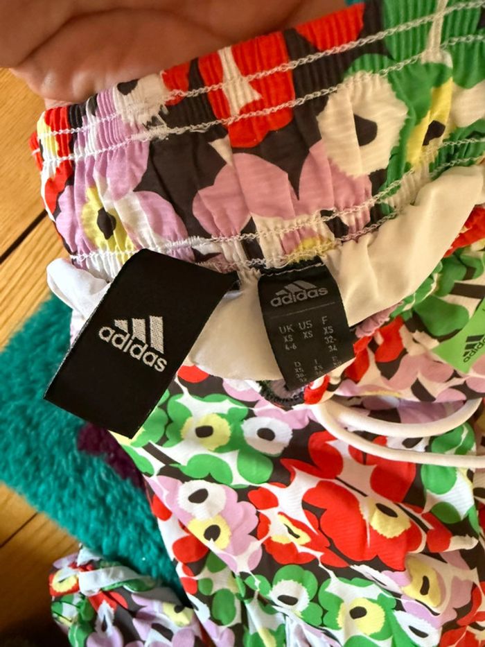 Ensemble adidas X marimekko en très bon état taille XS - photo numéro 8