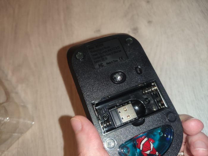 Souris informatique sans fil Nemo neuve - photo numéro 4