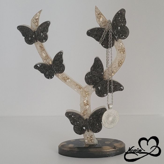Support de Bijoux en résine Branche de Papillon Blanche, Noire et Dorée