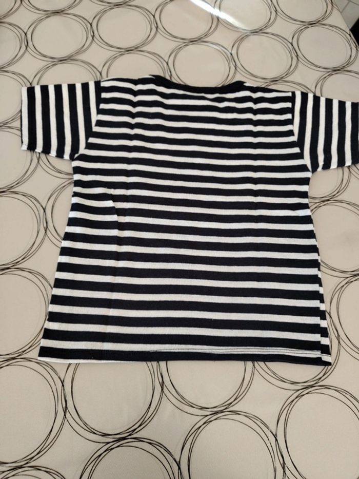 Tee shirt 8 ans très bon état - photo numéro 5