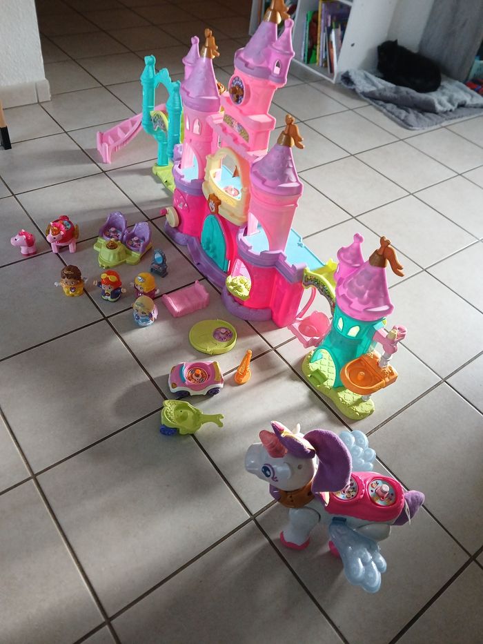 Chateau princesse tut tut - photo numéro 6