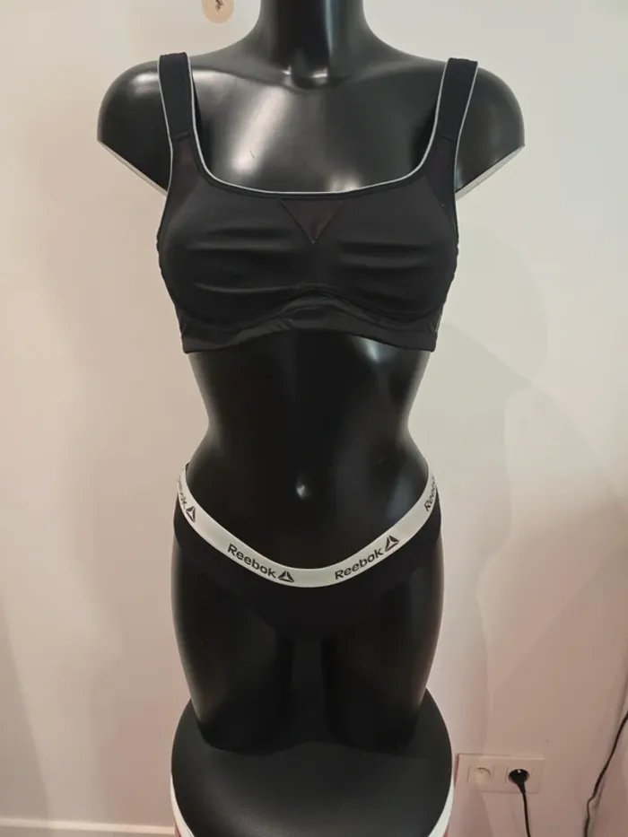 Ensemble Reebok  taille S