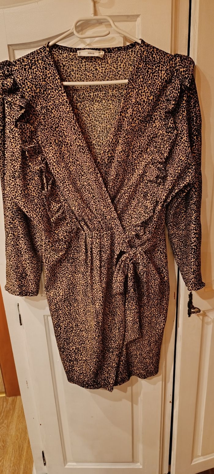 Robe motifs léopard