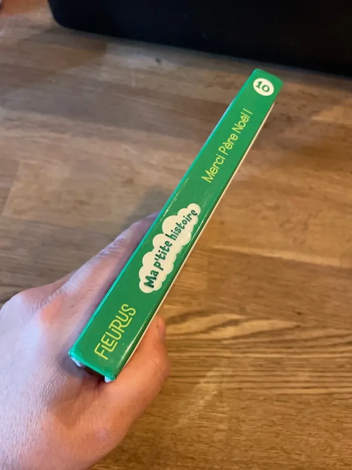 Livre Ma P’tite histoire Merci Père Noël ! Numéro 10 - photo numéro 2