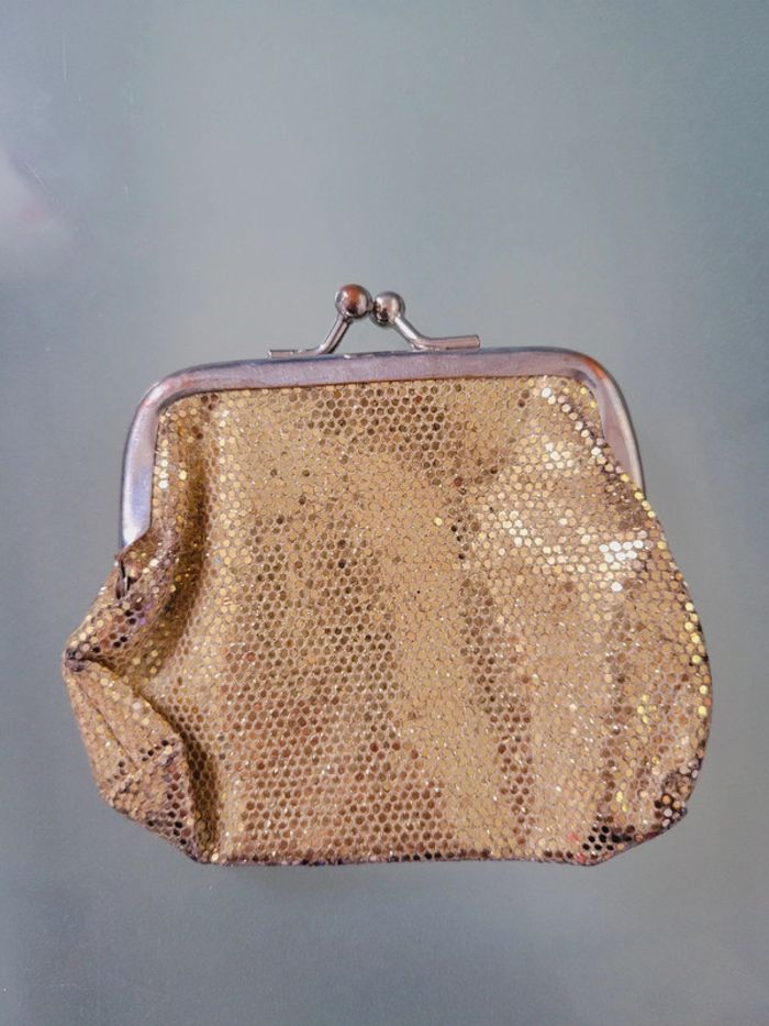 Porte monnaie vintage ancien coquette doré or année 60's