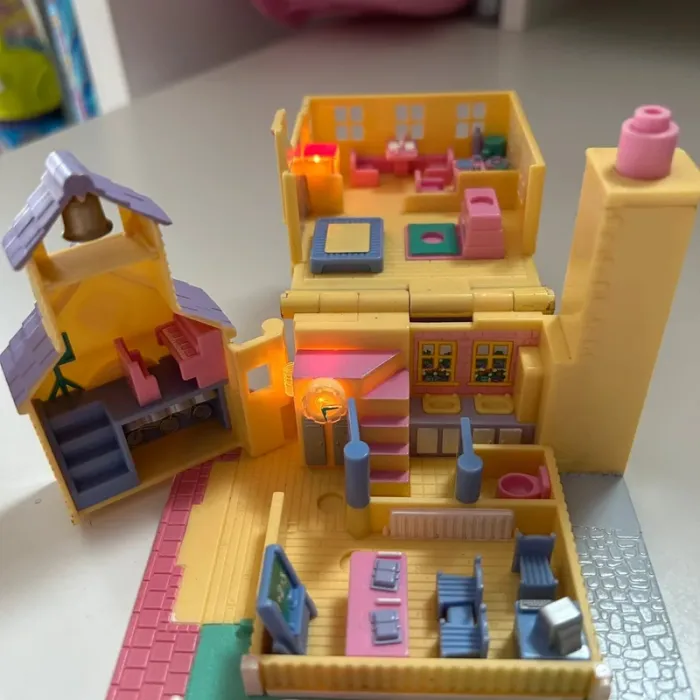 Polly pocket light-up schoolhouse vintage 1993 - photo numéro 3