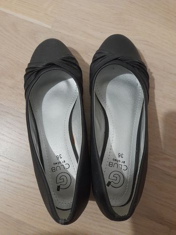 Chaussures pointure 36 jamais portées Gémo