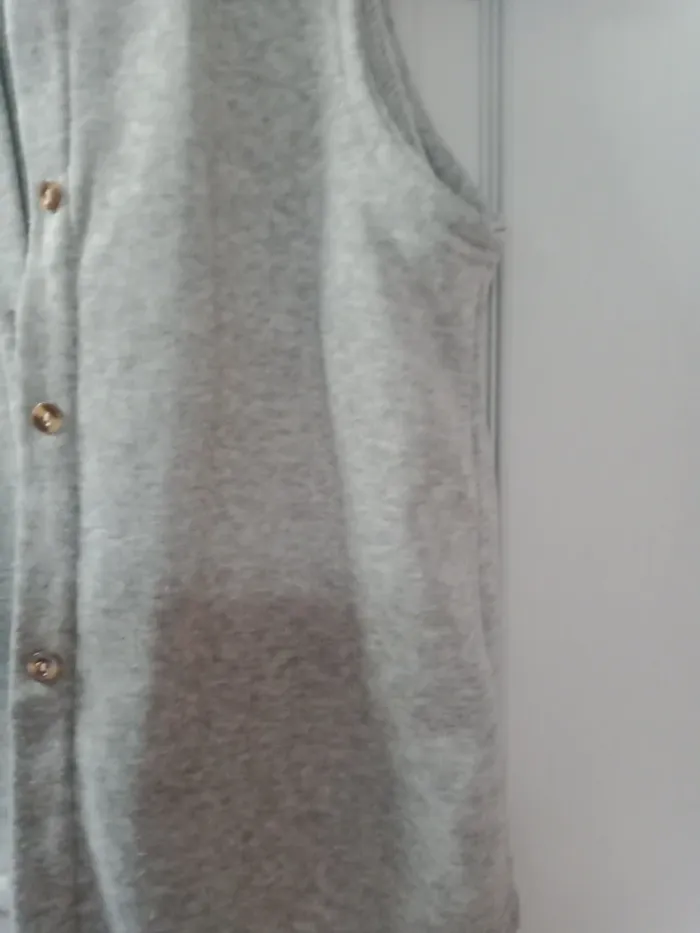 Veste sans manche grise - photo numéro 3