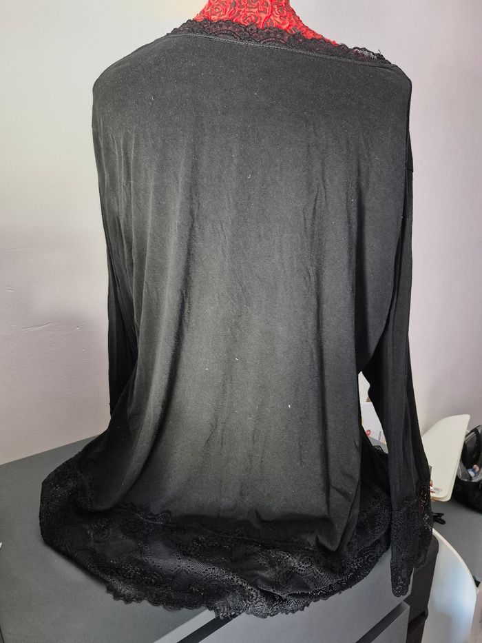 Pull fin a dentelle - photo numéro 3