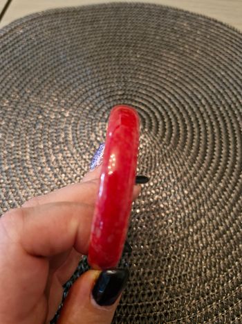 Bracelet jonc pierre rouge