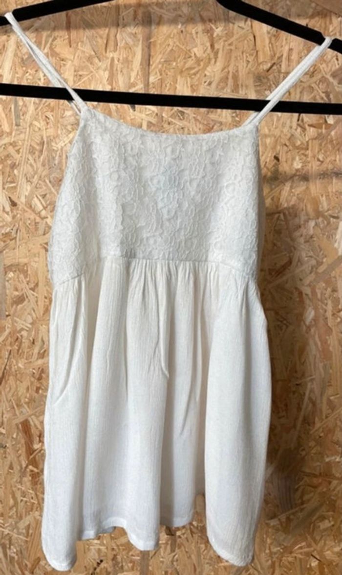 Top blanc broderies 12 ans