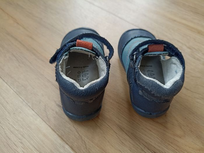 Lot de 32 vêtements/chaussures bébé - photo numéro 6
