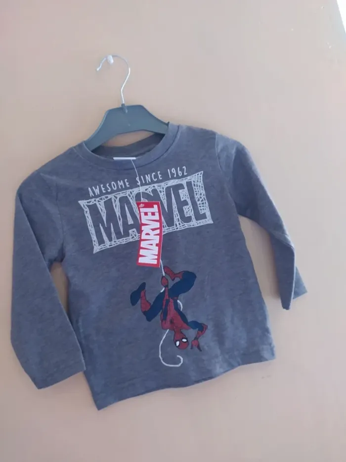 T-shirt marvel