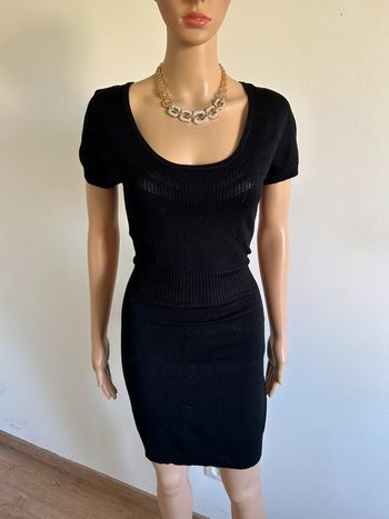 Robe noire à manches courtes Morgan taille M jamais portée