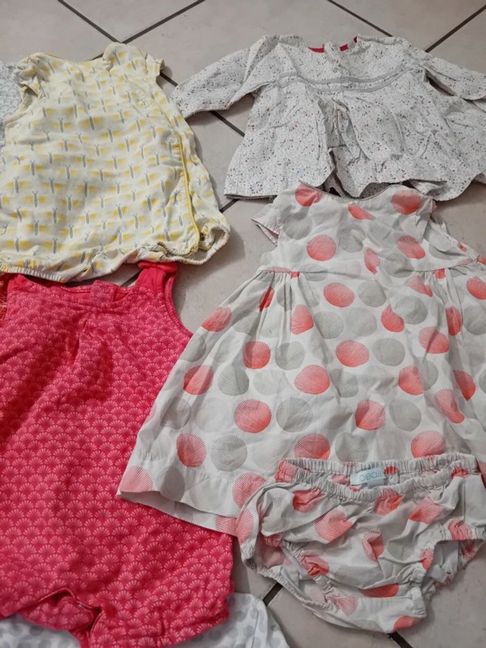 Lot bébé fille 6 mois - photo numéro 5