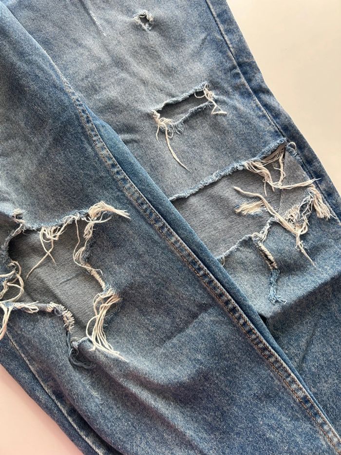 Jean denim Bershka 👖 taille 38 - photo numéro 4