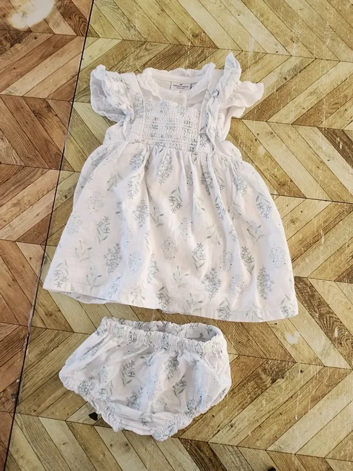 Robe courte