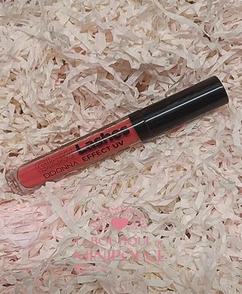 Mascara glow lashes uv d'donna