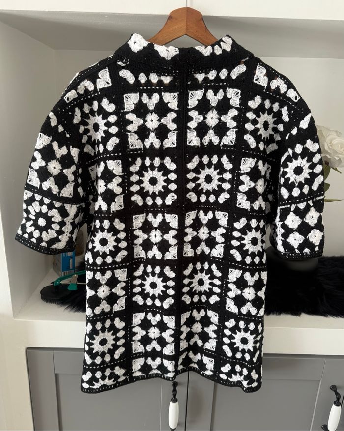 Chemise pour homme en maille noir et blanc - photo numéro 3