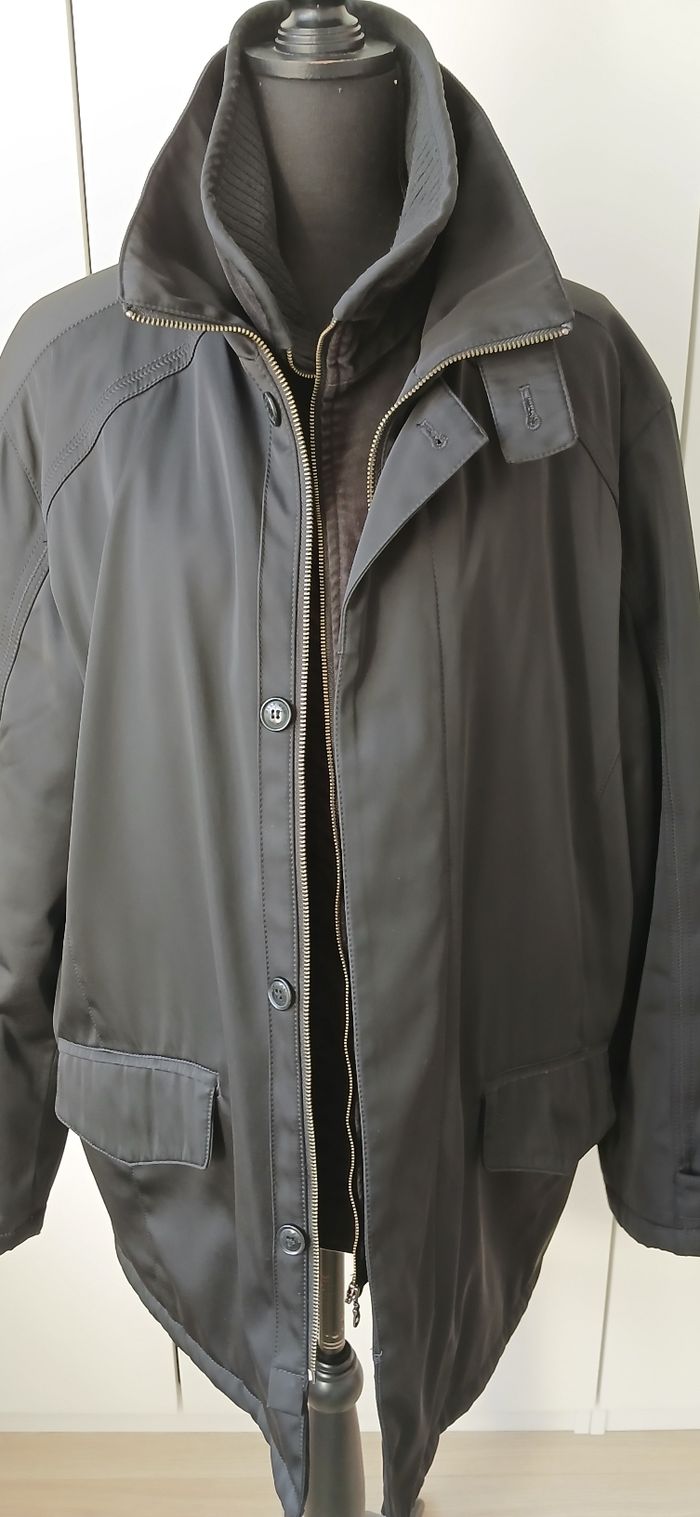 Manteau 3/4 noir. Très bon état. OLLY GAN Taille 4 - photo numéro 3