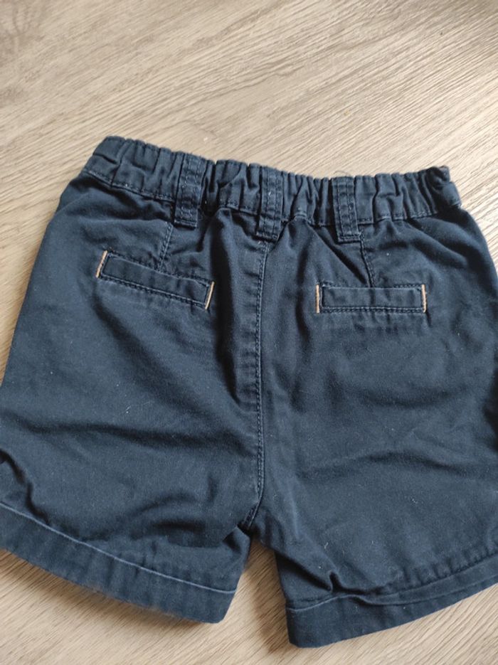 Short 12 mois - photo numéro 2