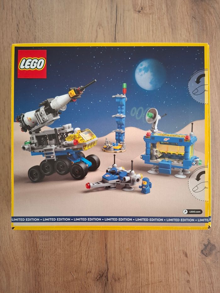 LEGO GWP 40712 - La micro base de lancement de fusée - photo numéro 3
