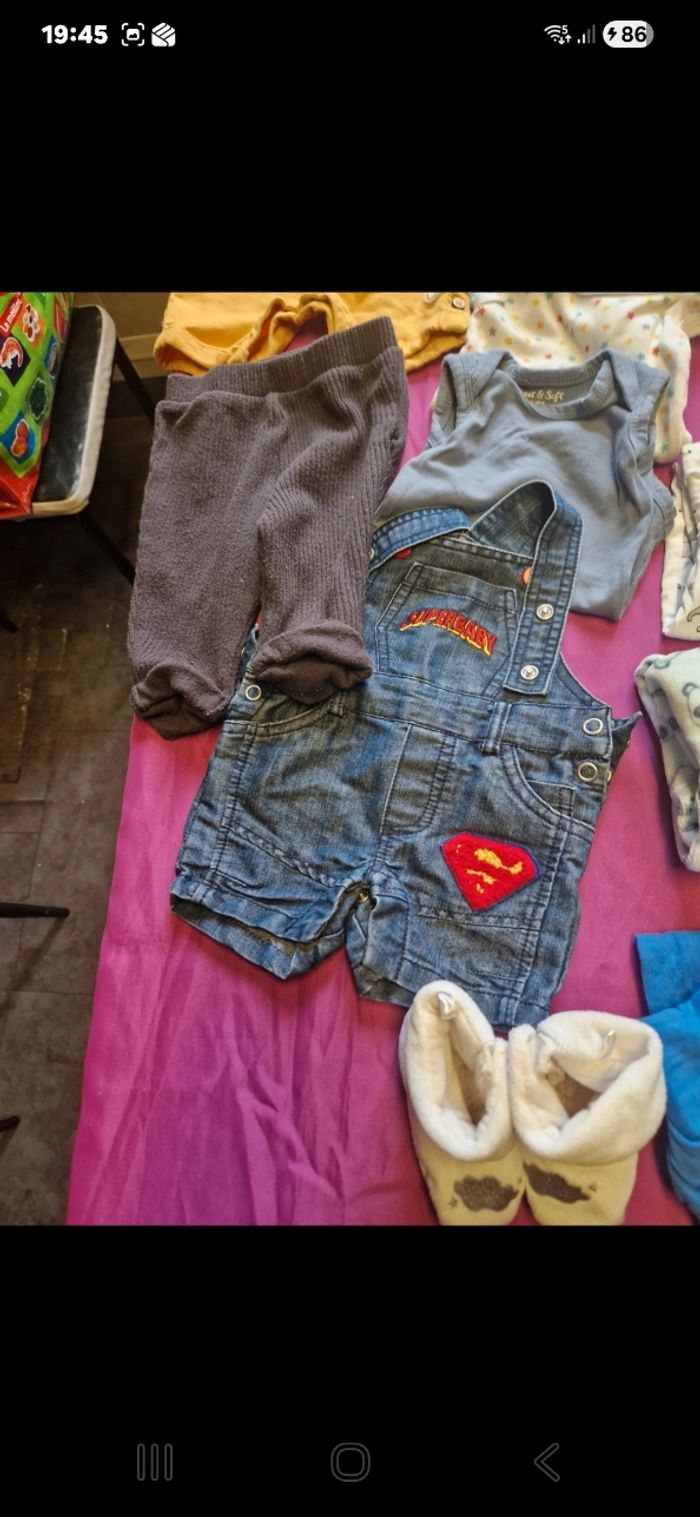 Lot vêtements 1mois garçon N8 - photo numéro 2
