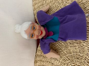 marionnette grand mère