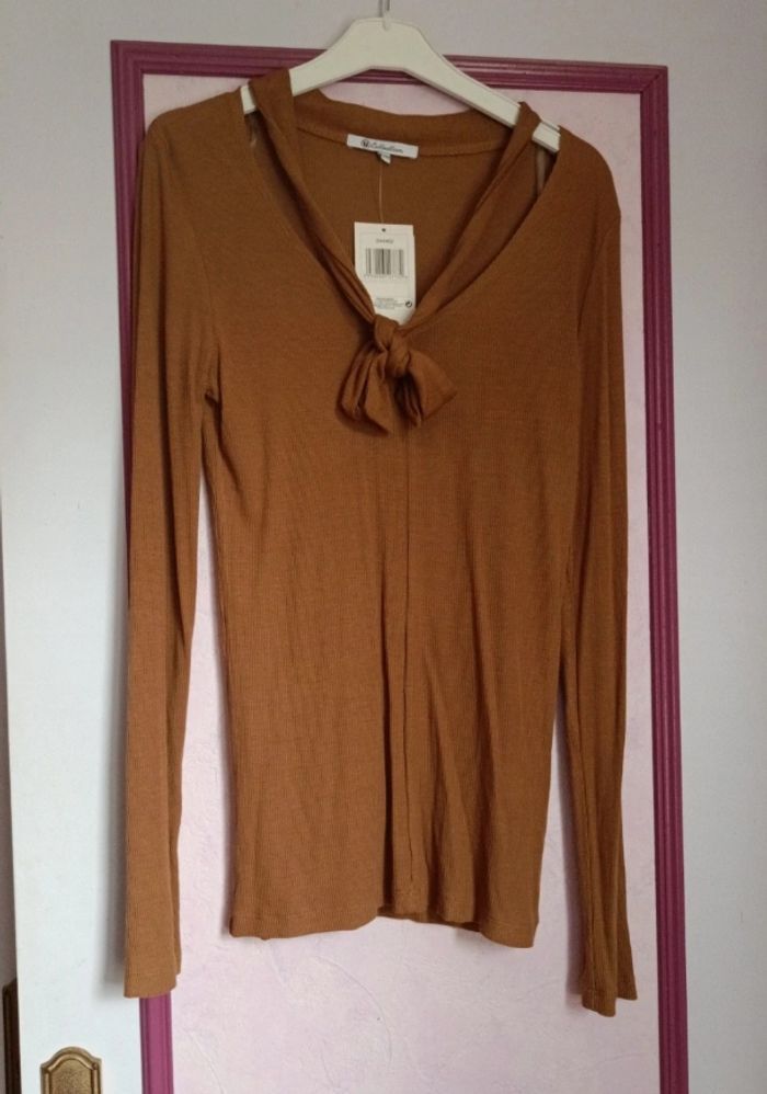 Haut marron manches longues T.38/40 neuf avec 🏷 - photo numéro 2