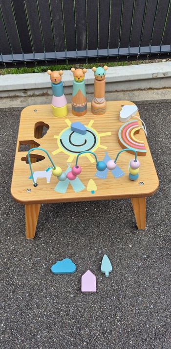 Table d'activités en bois Vertbaudet