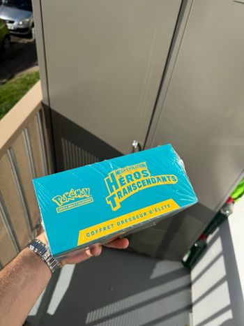Coffret Pokemon ETB Dresseurs d’Elite