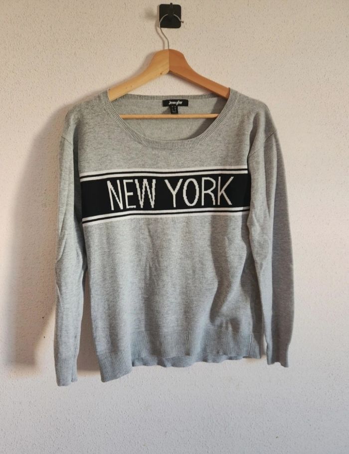 Pull fin gris Jennyfer – Taille XS, inscription New York