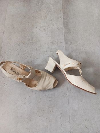 Sandales crème 37.5 Sciuscia