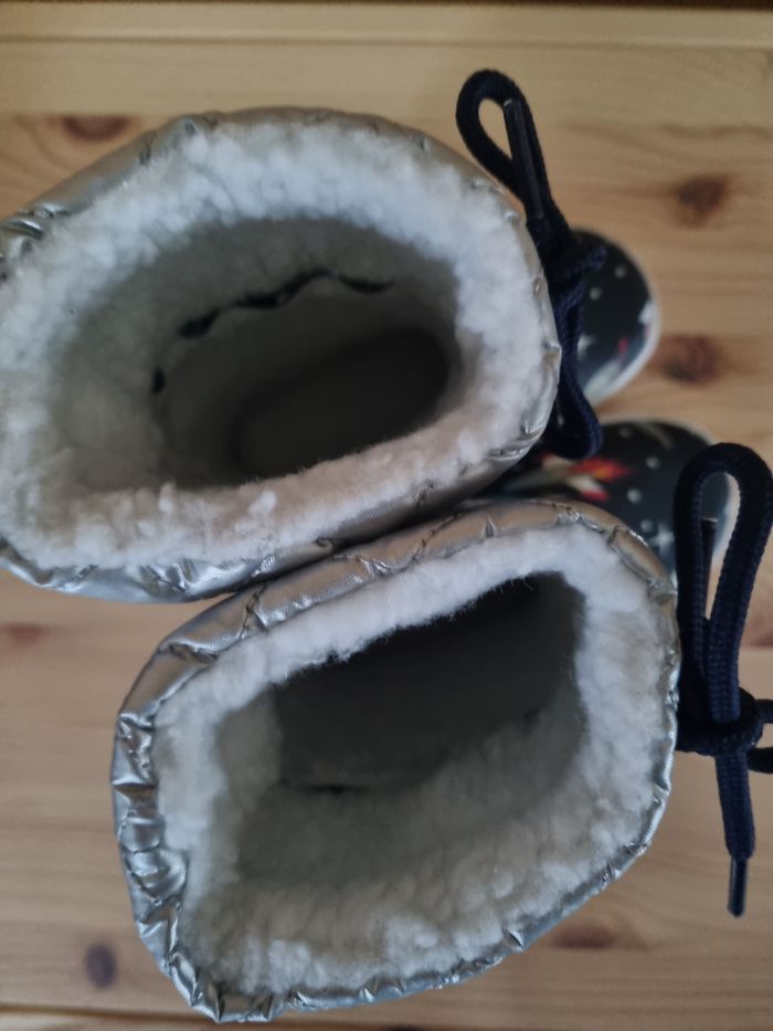 Bottes fourrées Aigle neuves 25 - photo numéro 3