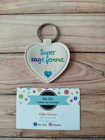 Porte-clé similicuir coeur super sage femme