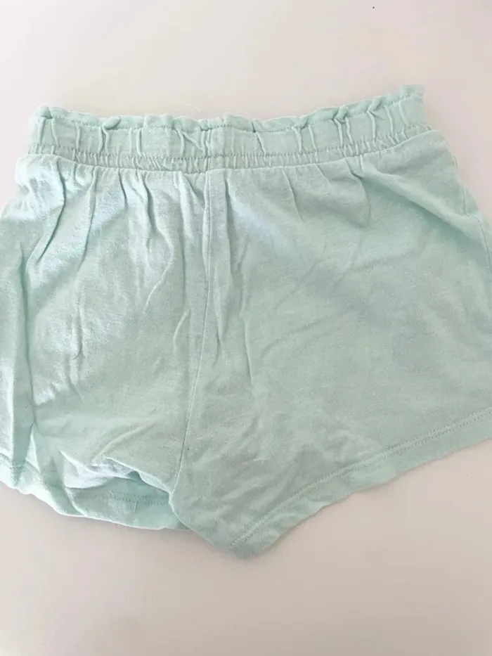 Short turquoise Kiabi 5 ans - photo numéro 3
