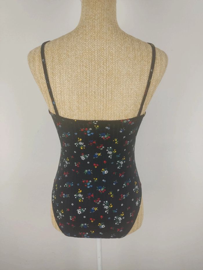 Body à bretelles noir motif fleuri multicolore taille M Ardene neuf - photo numéro 2