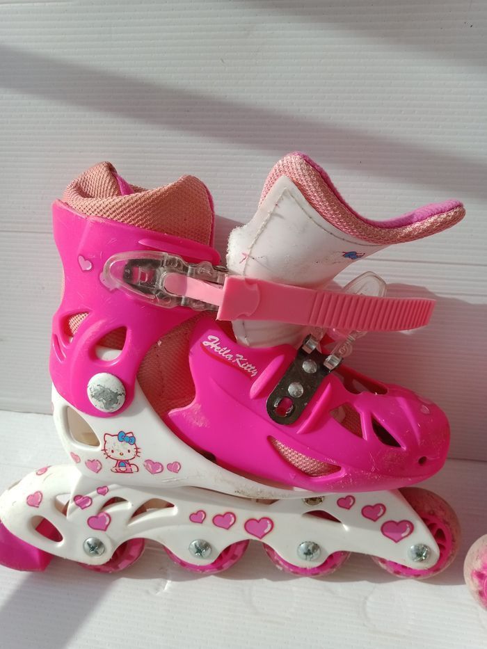 Rollers fille ajustable de 30 au 33 hello kitty - photo numéro 3