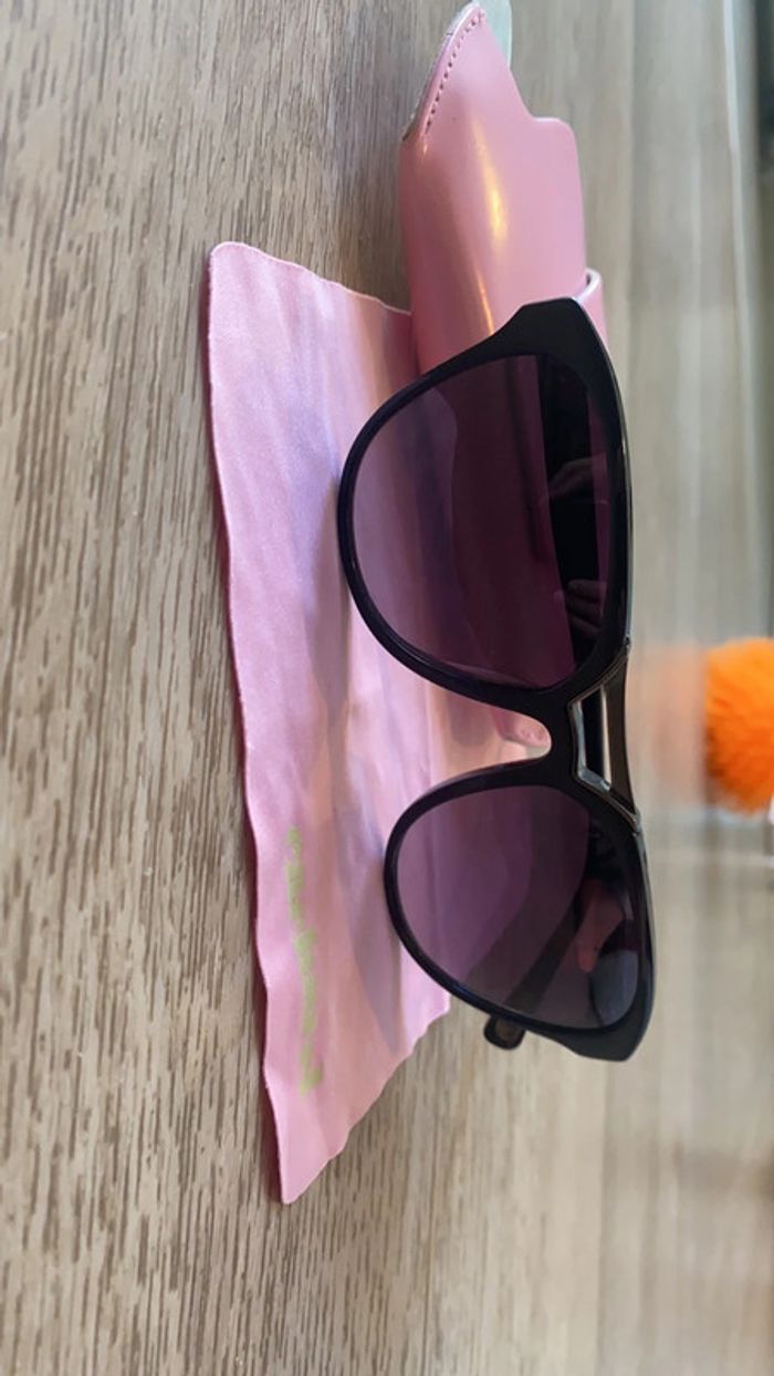 lunettes de soleil Cacharel - photo numéro 2