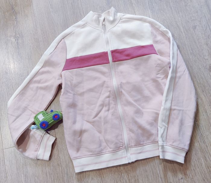 Veste sweat zippé rose Kiabi taille 12 ans