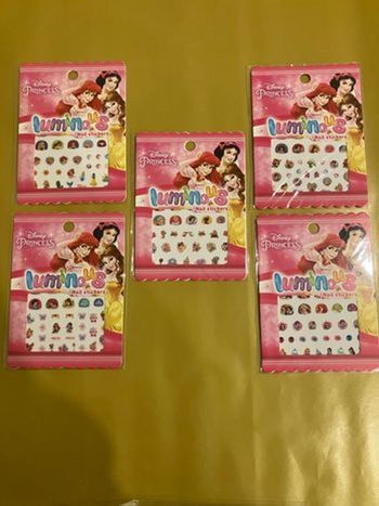 DINSNEY stickers ongles fluorescents
